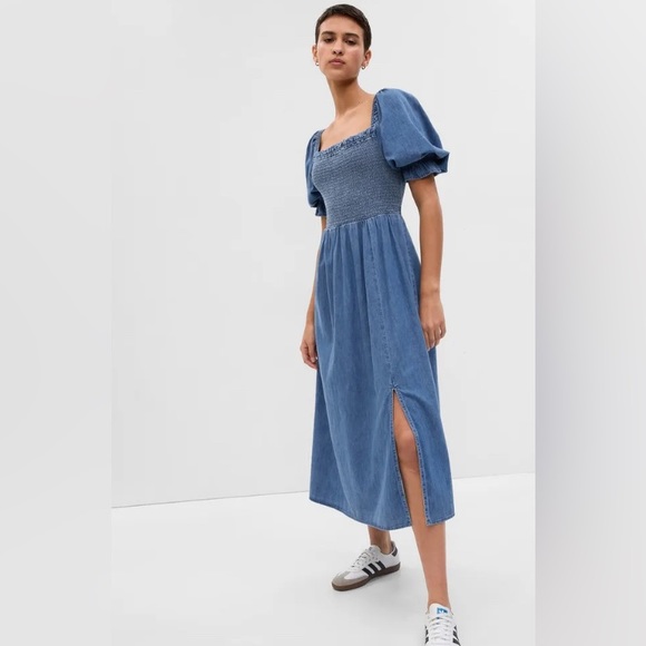 GAP Puff Sleeve Denim Midi Dress with Washwell - Picture 1 of 7
